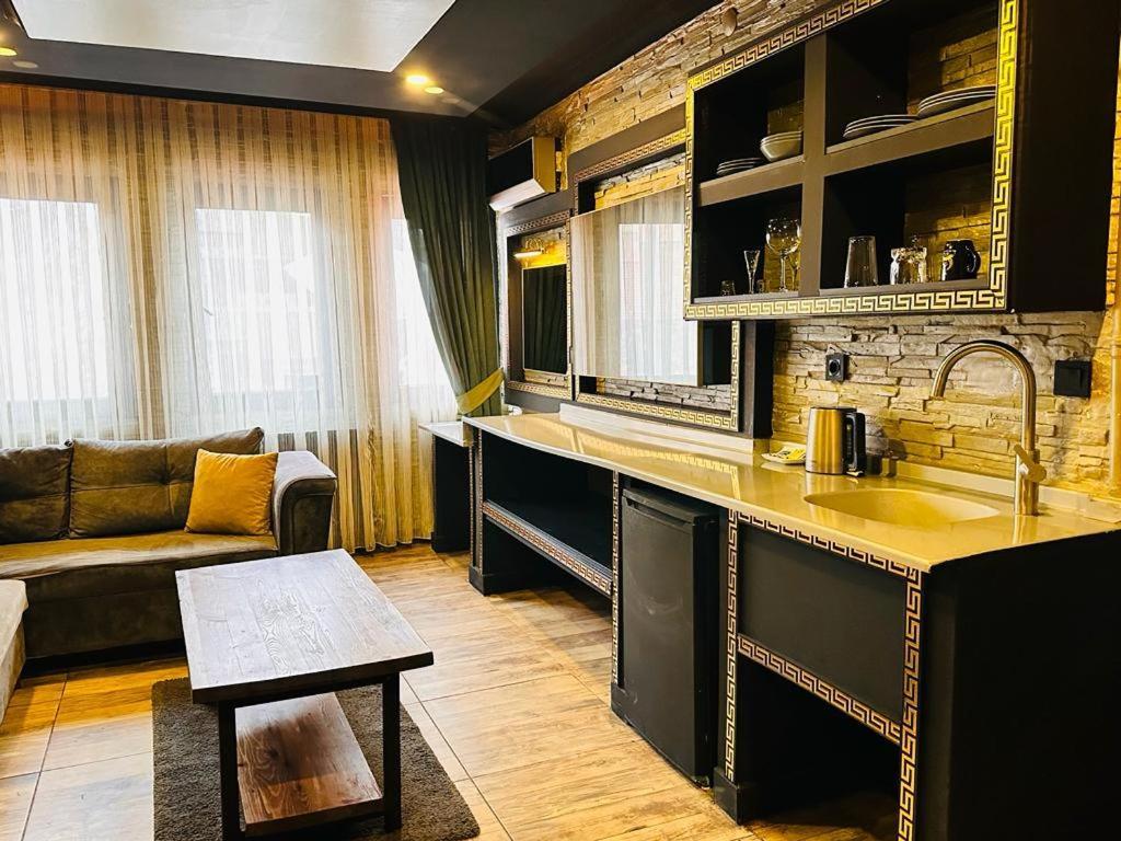 Golden Rock House Apartment Ankara Ngoại thất bức ảnh
