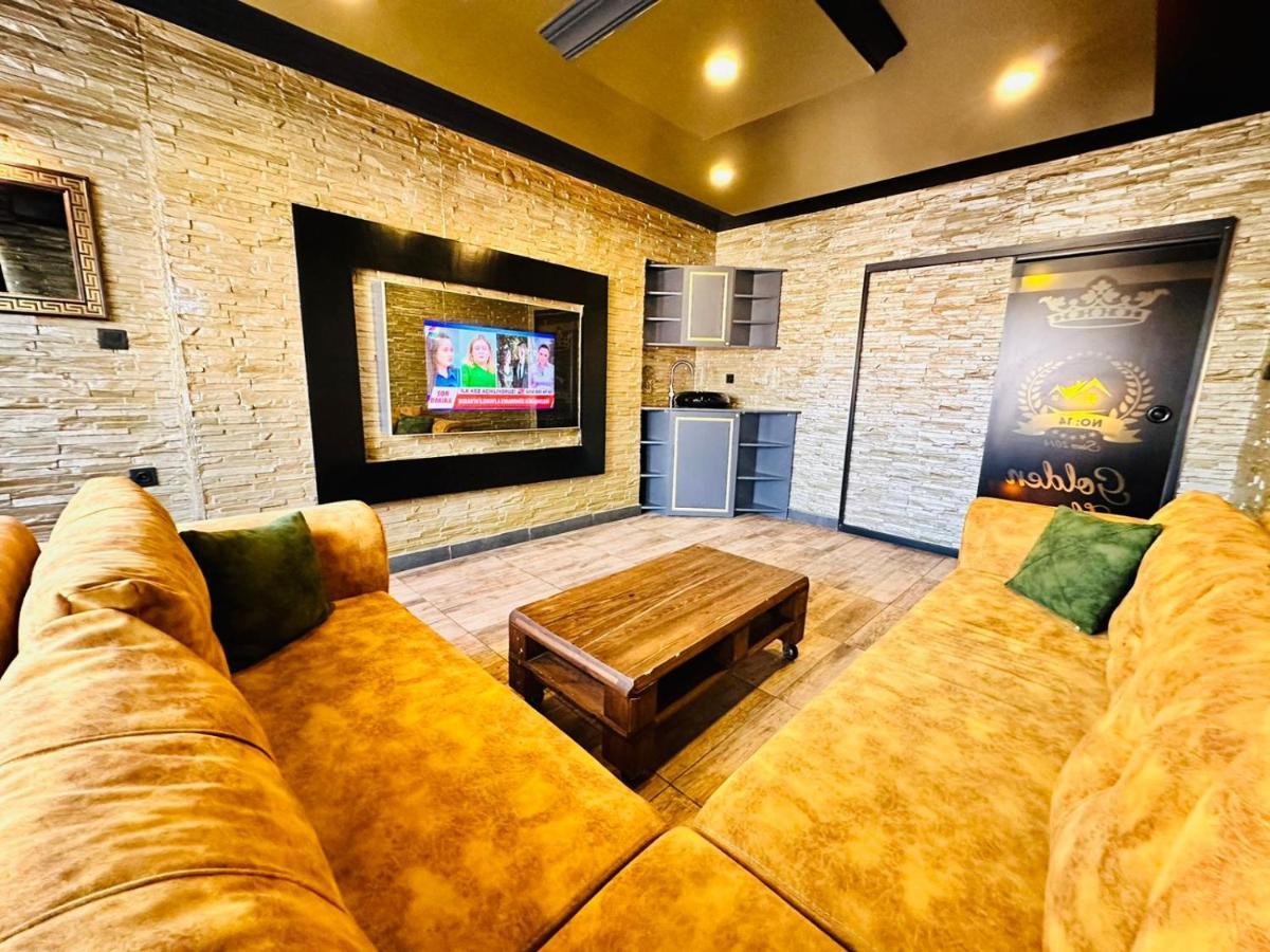 Golden Rock House Apartment Ankara Ngoại thất bức ảnh